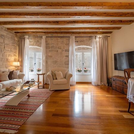 Stone Pearl Heritage Luxury Suite Spalato Esterno foto