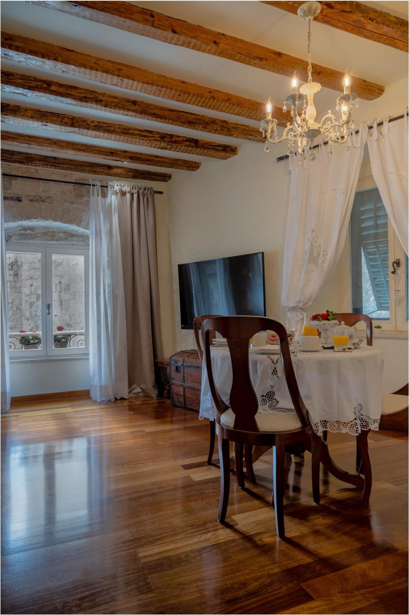 Stone Pearl Heritage Luxury Suite Spalato Esterno foto