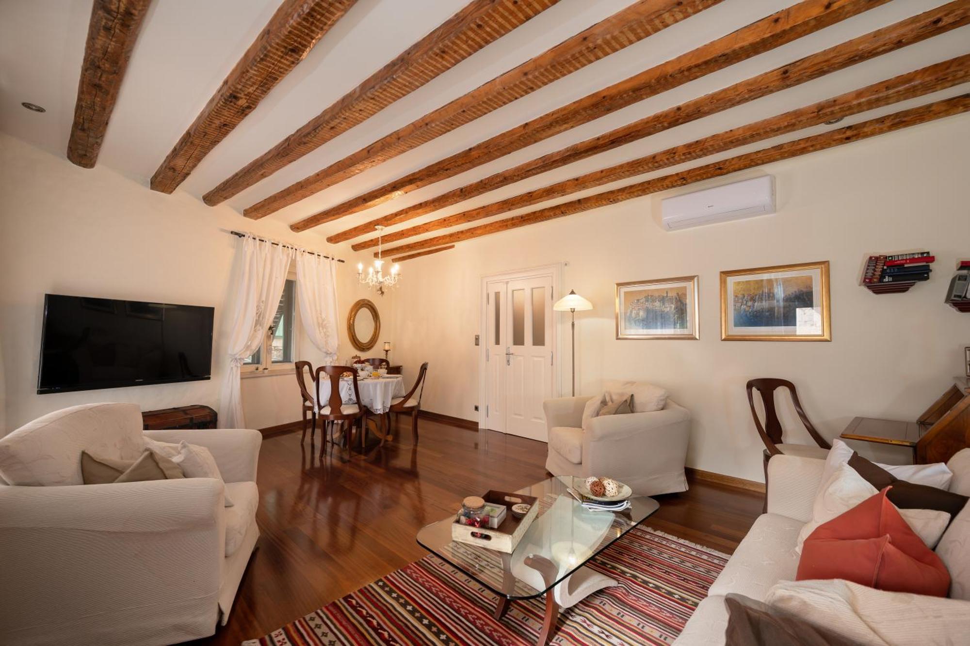 Stone Pearl Heritage Luxury Suite Spalato Esterno foto